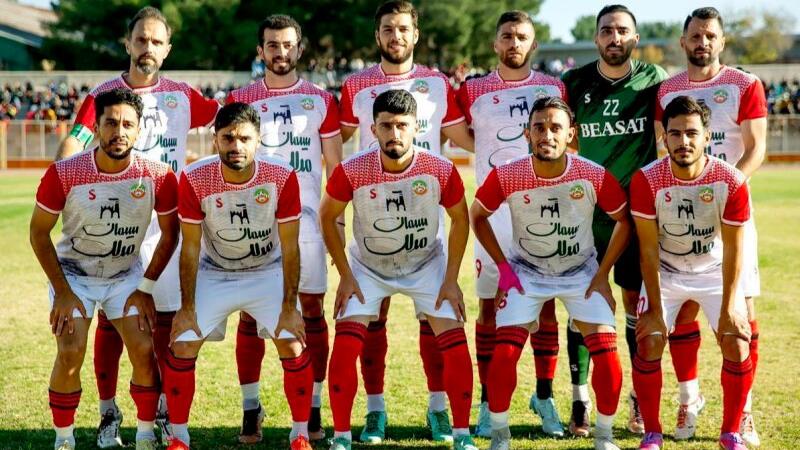 برگزاری دیدار بعثت کرمانشاه و شهرداری نوشهر در ورزشگاه آزادی کرمانشاه