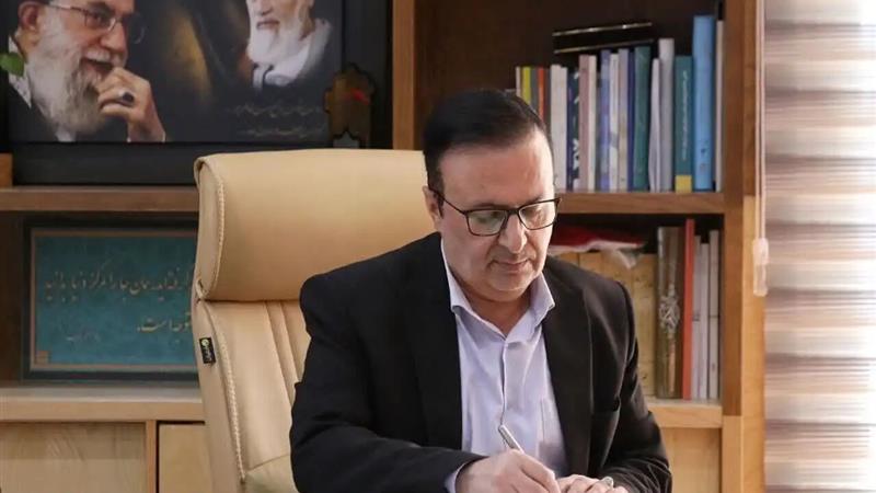 استاندار قزوین با صدور پیامی روز جهانی کارگر را تبریک گفت