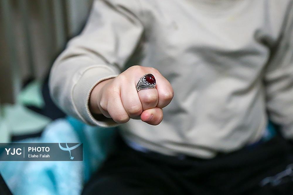 عکس/ عیادت خادمان رضوی از بیمارستان کودکان رشت
