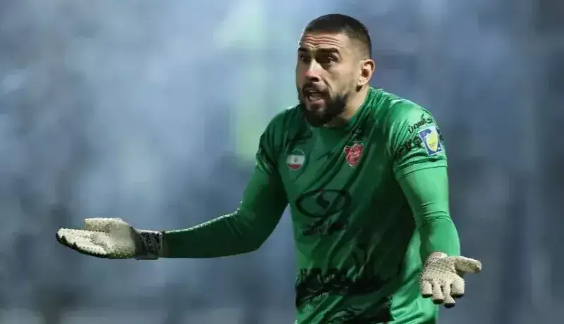 دروازه‌بان پرسپولیس در رویای لغزش بیرانوند!