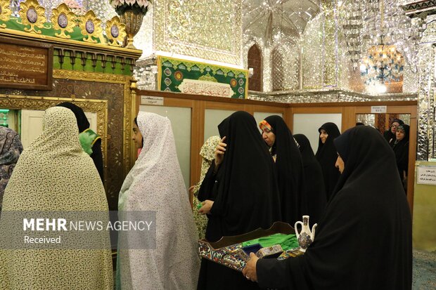 غباروبی حرم مطهر حضرت سیدعلی‌بن‌حمزه‌بن‌موسی‌الکاظم(ع)