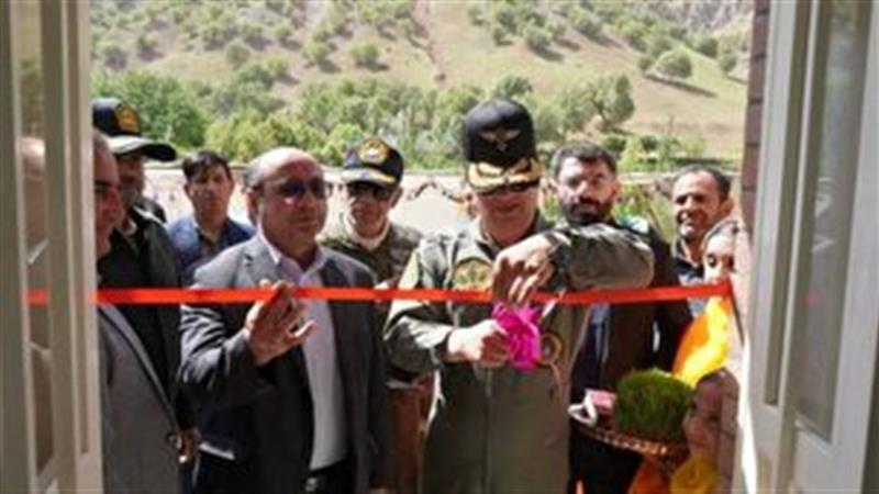 بهره‌برداری از ٢ خانه بهداشت شهدای ارتش در چهارمحال و بختیاری