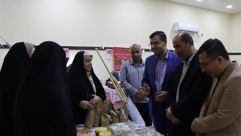 بانوان سرپرست خانوار در دشتی حمایت می‌شوند