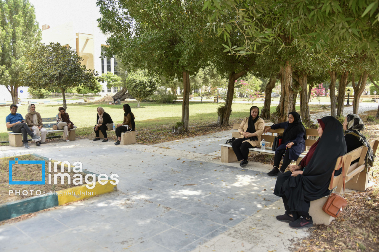 نوبت اول کنکور سراسری ۱۴۰۴ در بوشهر