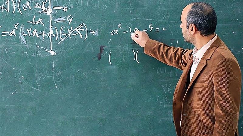 تلاش 7 ماهه ضدانقلاب برای تحریک معلمان به در بسته خورد