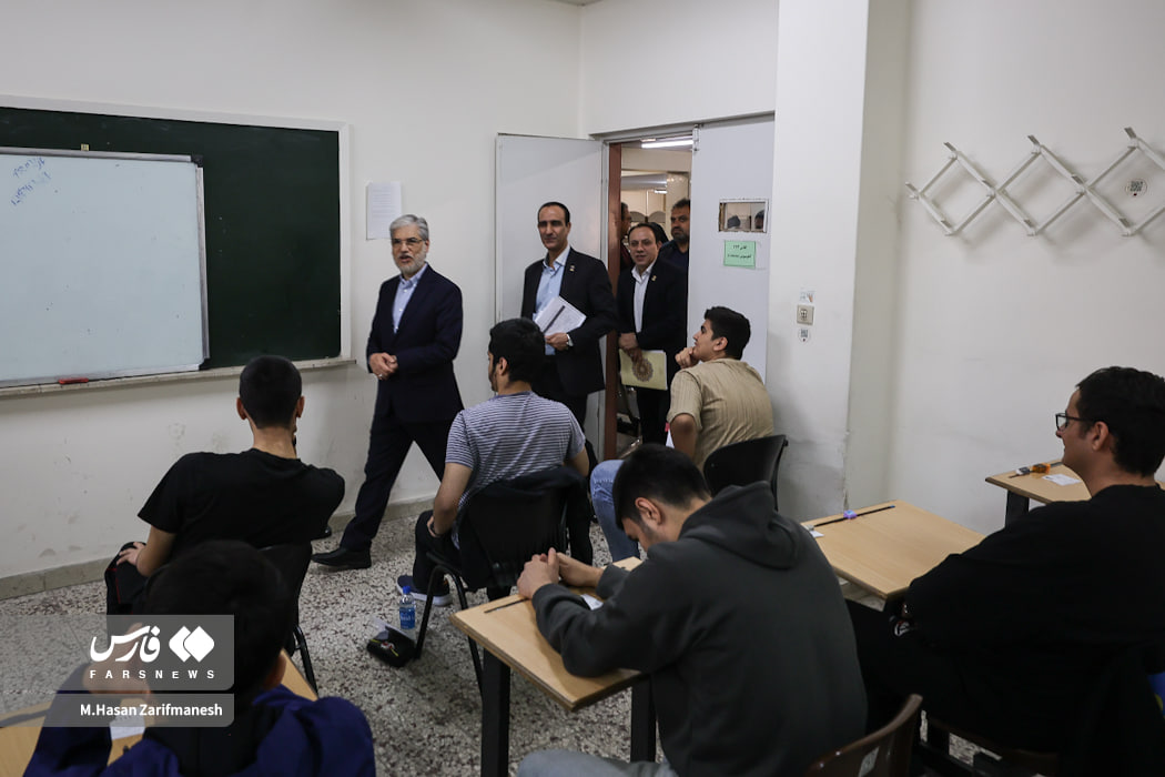 عکس/ بازدید وزیر علوم از نوبت اول کنکور سراسری