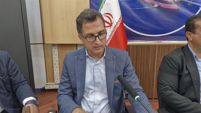 مشکل تردد دریایی جزیره خارگ حل شود