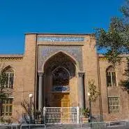 کمک مدرسه دارالفنون به جامعه ایرانی