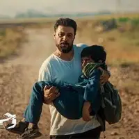 زمین فوتبالو بزن به نام نوه‌ام