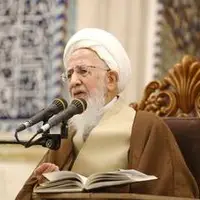 هدیه‌ای که آیت الله جوادی آملی از شاگردانش گرفت