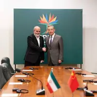 عکس/ دیدار دبیر شورای عالی امنیت ملی و وزیر امور خارجه چین