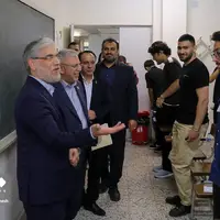 عکس/ بازدید وزیر علوم از نوبت اول کنکور سراسری