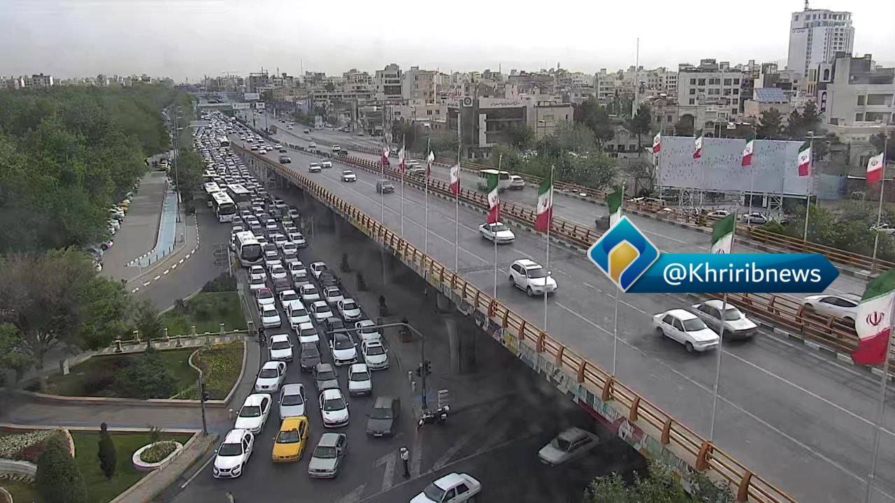 ترافیک شدید در میدان آزادی مشهد