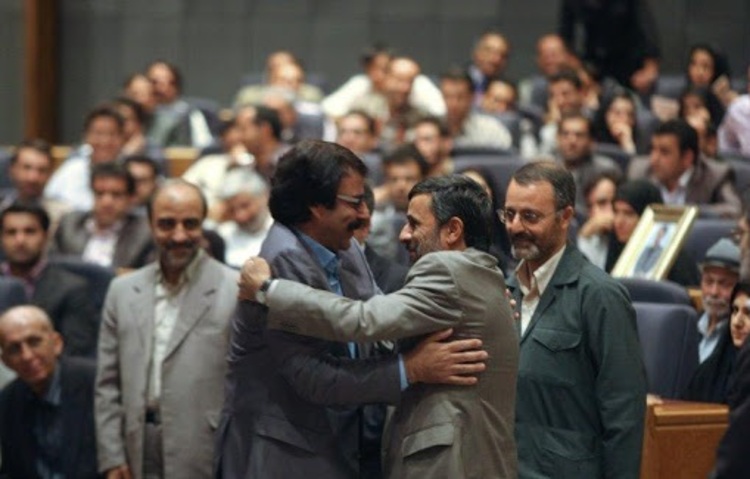 اظهارات علیرضا افتخاری درخصوص احمدی‌نژاد