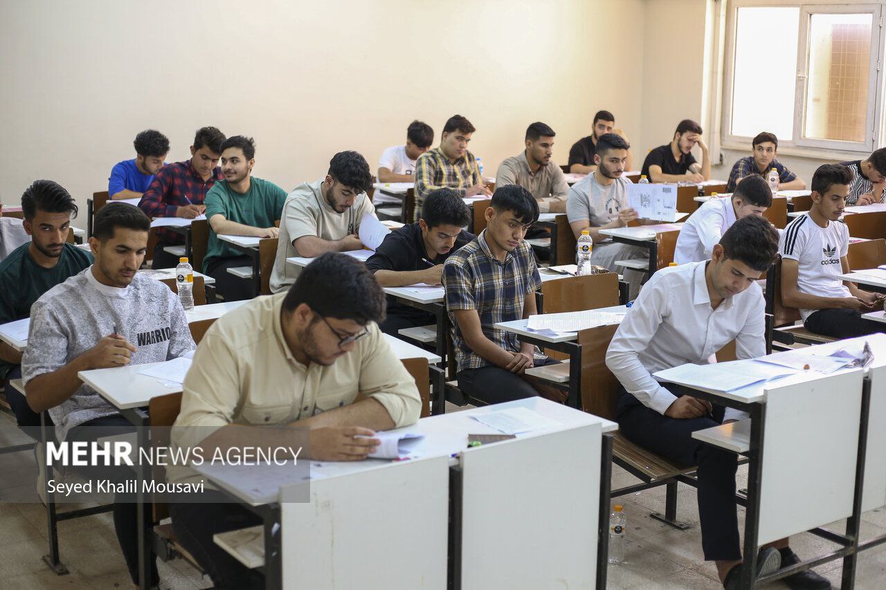 عکس/ نوبت اول کنکور سراسری ۱۴۰۴ در اهواز