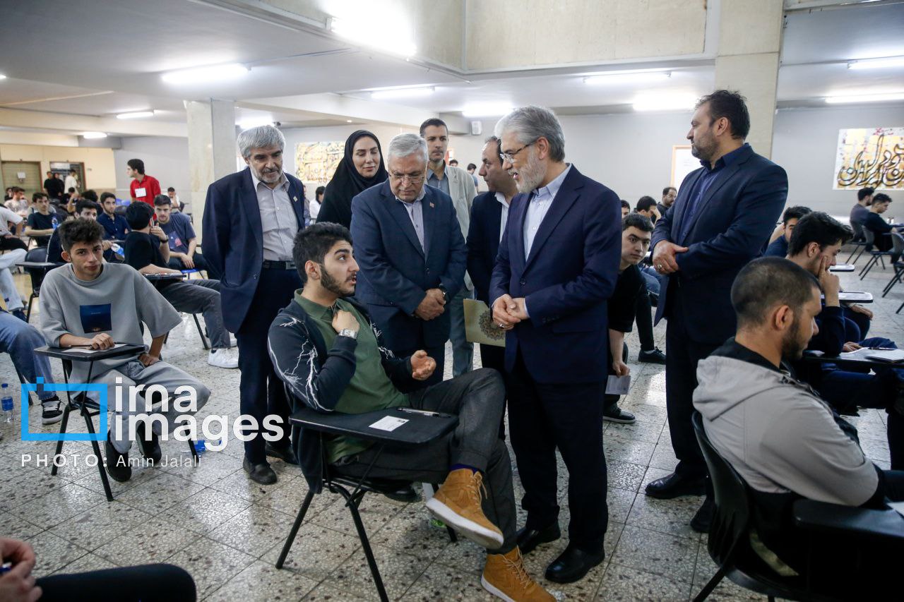 عکس/ نوبت اول کنکور سراسری ۱۴۰۴ در تهران