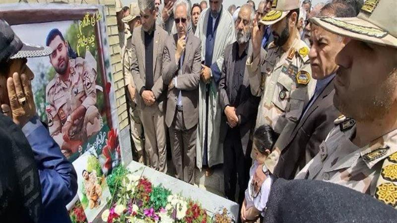 شهدا نماد مقاومت و اقتدار جمهوری اسلامی هستند