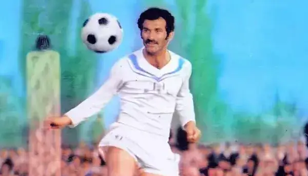 ملوان با پیراهن کلاسیک به یاد پدر!