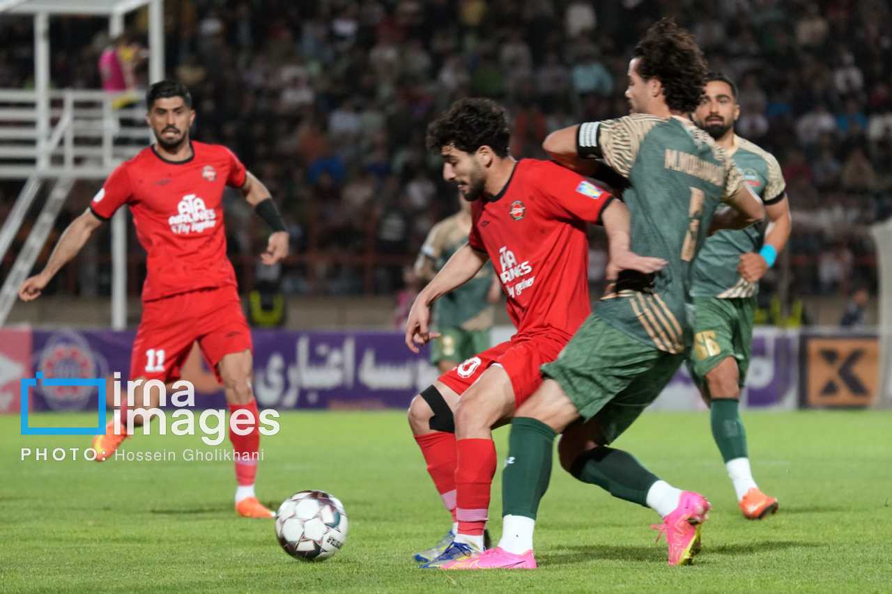 عکس/ لیگ برتر فوتبال؛  شمس آذر و تراکتور