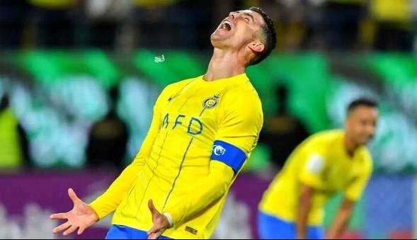 تیم منتخب آسیا بدون رونالدو و رئیس عربستان