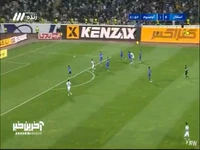 شوت محکم شروین بزرگ توسط حسینی دفع شد