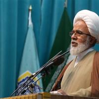 امام جمعه کرمانشاه: سفر رییس جمهور به آذربایجان موجب گسترش همکاری منطقه‌ای است