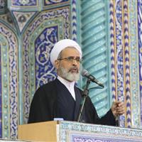 امام جمعه قم: ملت ایران در دفاع از آرمان‌های انقلاب استوار است