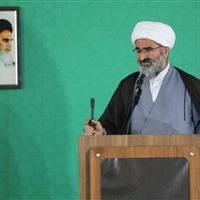 امام جمعه سمنان: حادثه دلخراش بندر شهیدرجایی به صحنه همدلی ملت تبدیل شد