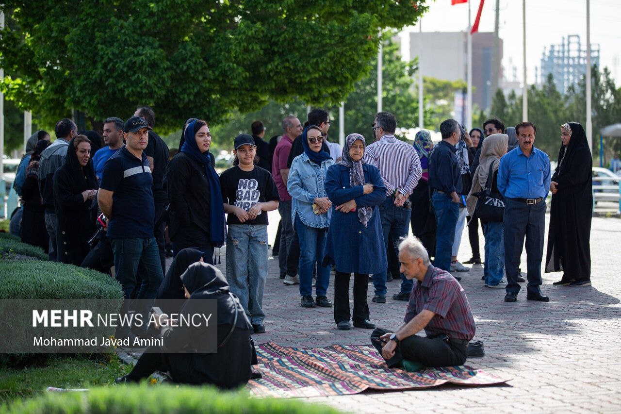 عکس/ نوبت دوم کنکور سراسری ۱۴۰۴ در قزوین