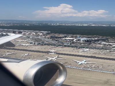 نمایی متفاوت از فرودگاه فرانکفورت در آلمان