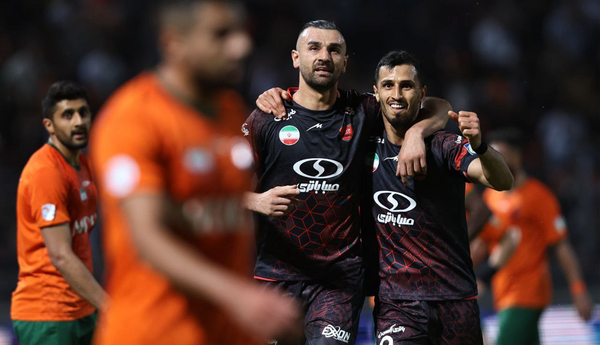 ۱۰ بازیکن باید از پرسپولیس جدا شوند