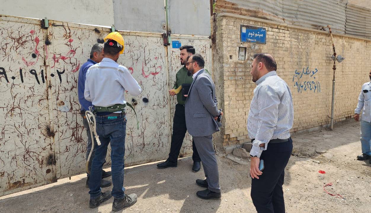 پلمب ۱۳ انبار ضایعاتی غیرمجاز در محلات مسکونی اهواز