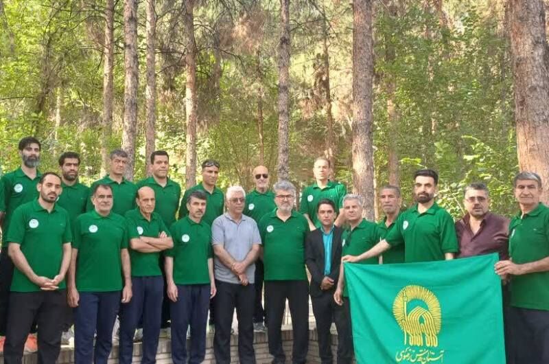 مردم ابرکوه به استقبال کاروان استقامت جادهای ولایت رفتند