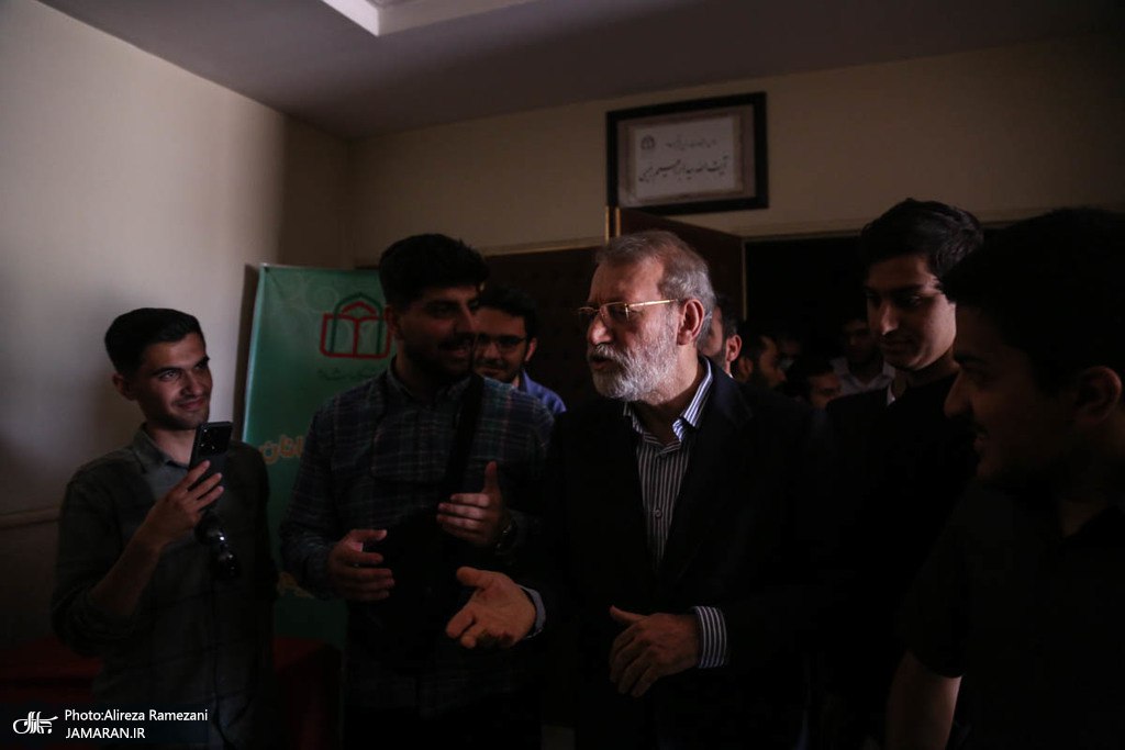 بی‌برقی در سخنرانی علی لاریجانی در دانشگاه شاهد