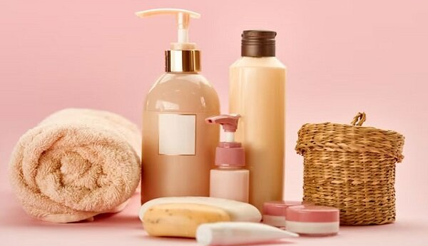 فرآوردههای آرایشی و بهداشتی غیرمجاز پوست و زیبایی اعلام شد