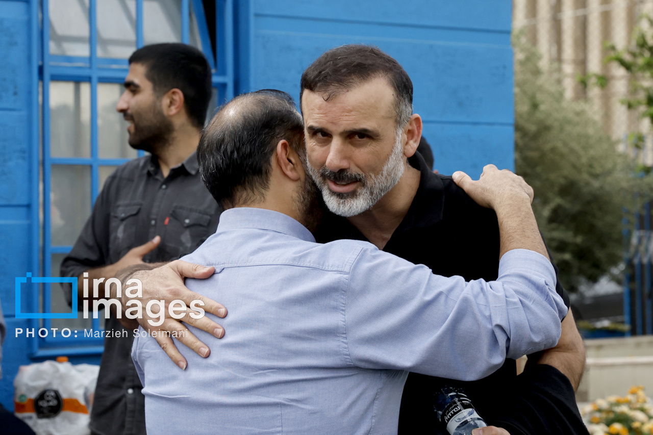 دیدار «ستارگان دهه ۶۰» و «پلیس راهور»