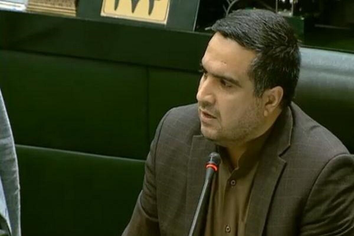 اسحاقی: اگر دولت ارز ترجیحی دارو را حذف کند، هزینه درمان مردم 30 برابر خواهد شد