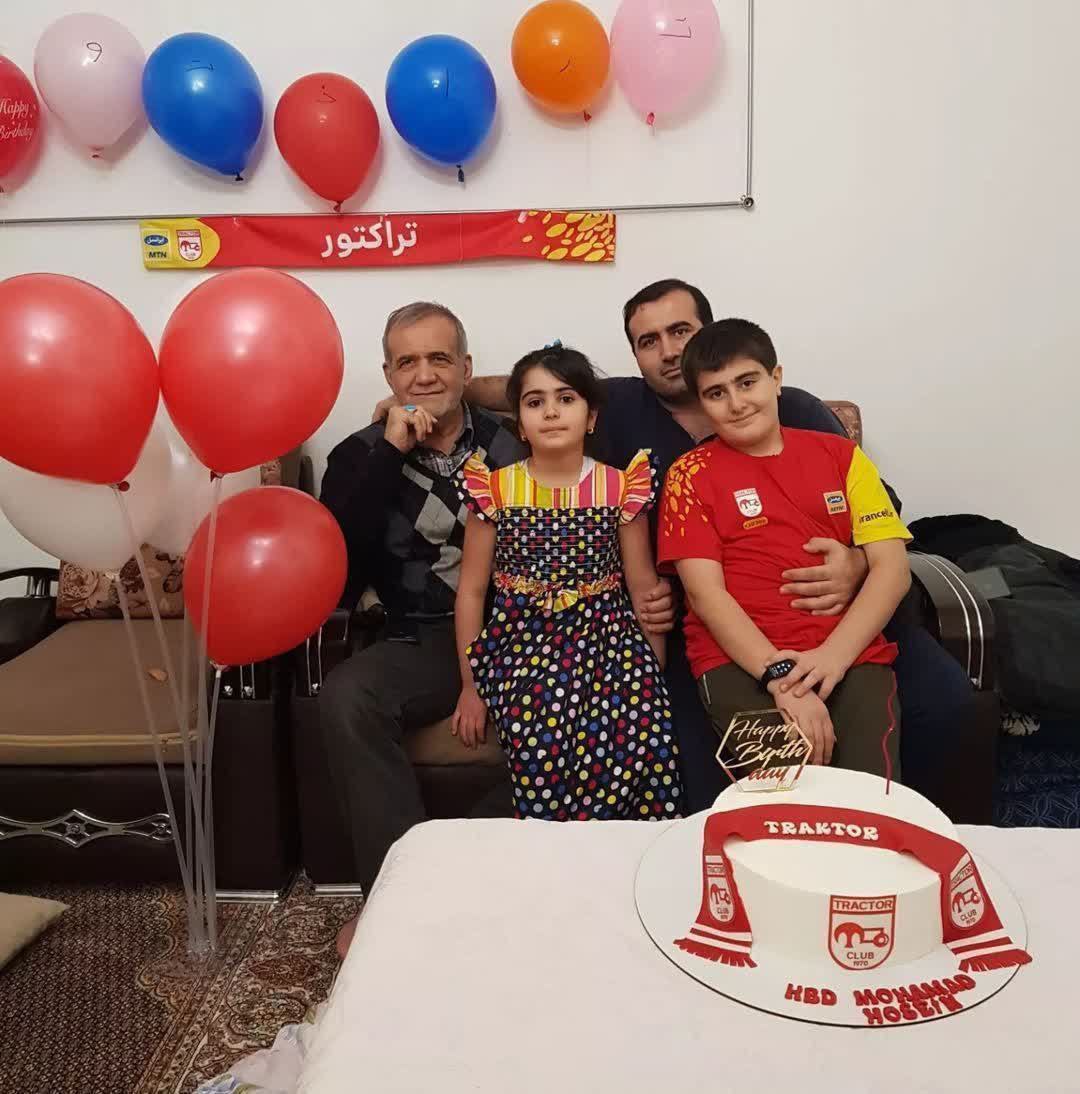 عکس/ تصویر جشنی در خانه پزشکیان سوژه شد! 