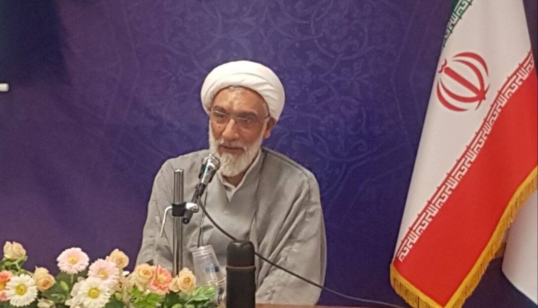 پورمحمدی: اگر مردم بگویند مذاکره نمیخواهیم ولی مسئولان بگویند به مصلحت کشور است، ما حتما نباید مذاکره کنیم