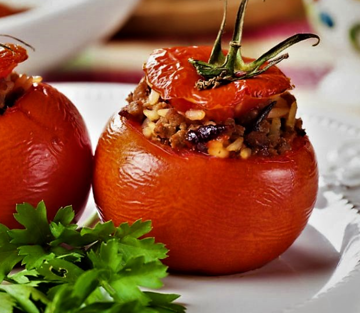 طرز تهیه دلمه گوجه فرنگی، یک غذای سالم و رژیمی