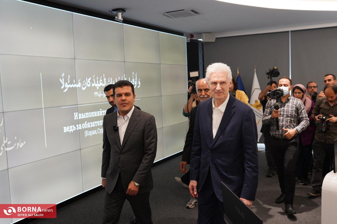 دیدار معاون علمی رئیس‌جمهوری با دستیار پوتین