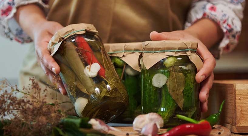 خیارشور خونگی؛ طعم اصیل بدون دردسر
