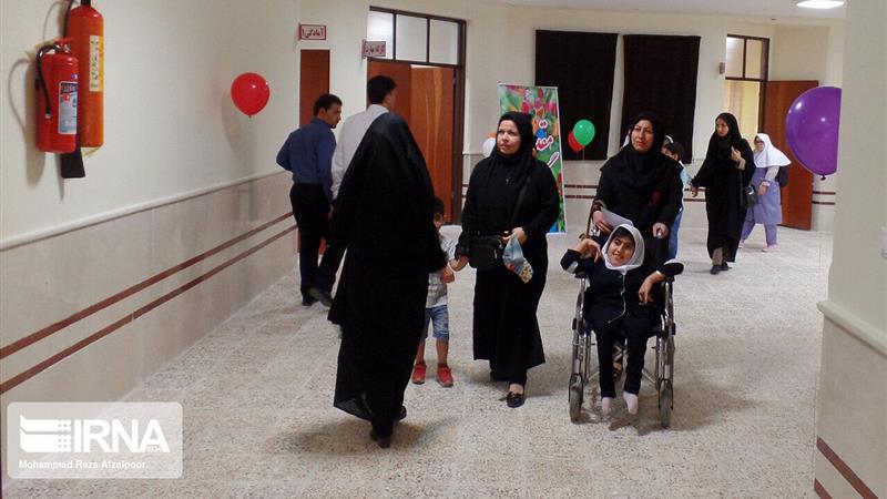تحصیل دانشآموزان عادی و استثنایی در کنار هم؛ سیاست نوین آموزش و پرورش