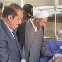 فیلم| عیادت مسئولان ایلام از مجروحان حادثه  بندر شهید رجایی در ایوان