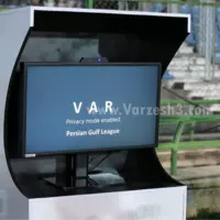 درخواست از 16 باشگاه لیگ برتر؛ VAR بخرید!
