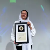 گلاب آدینه در شب نکوداشت خود چه گفت؟
