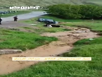 غرق شدن خودرو در سیل دیروز ارومیه