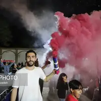عکس/ جشن خیابانی تبریزی‌ها پس از قهرمانی تراکتور 