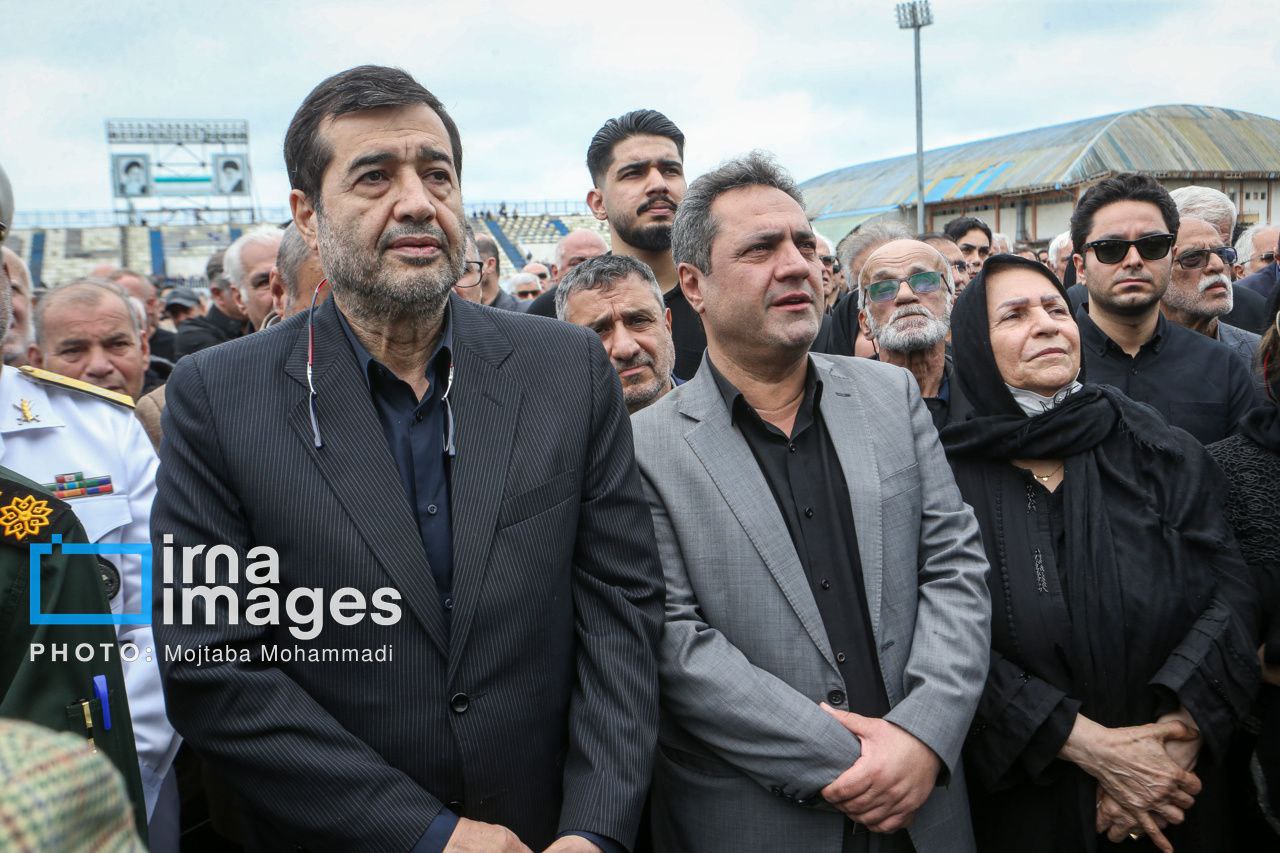 عکس/ تشییع پیکر «بهمن صالح‌نیا»