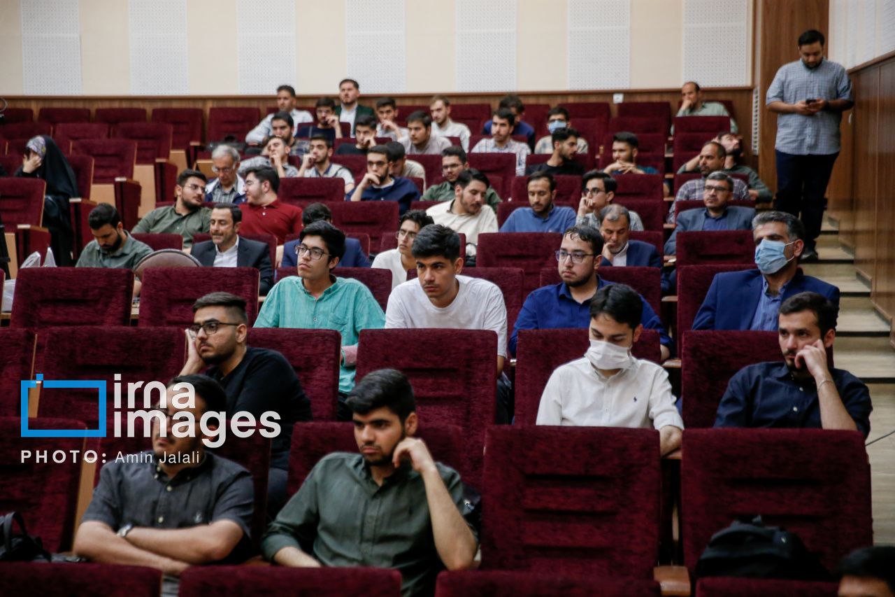 عکس/گرامیداشت «روز معلم» در دانشگاه شاهد